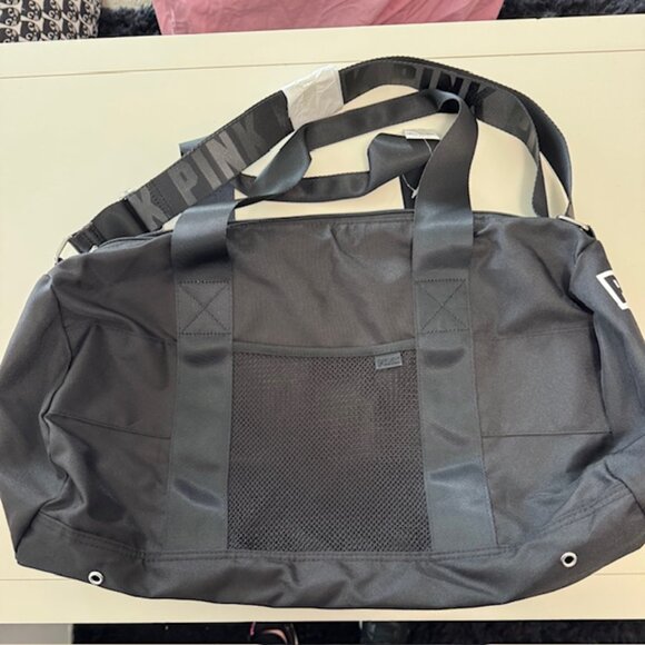 NWT 2017 Victoria's Secret PINK Duffle Gym Tote Bag, Black w/PINK Logo - Picture 2 of 9